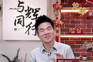 安东尼数据：2次关键传球，7次成功对抗全场最多，获评7.6分